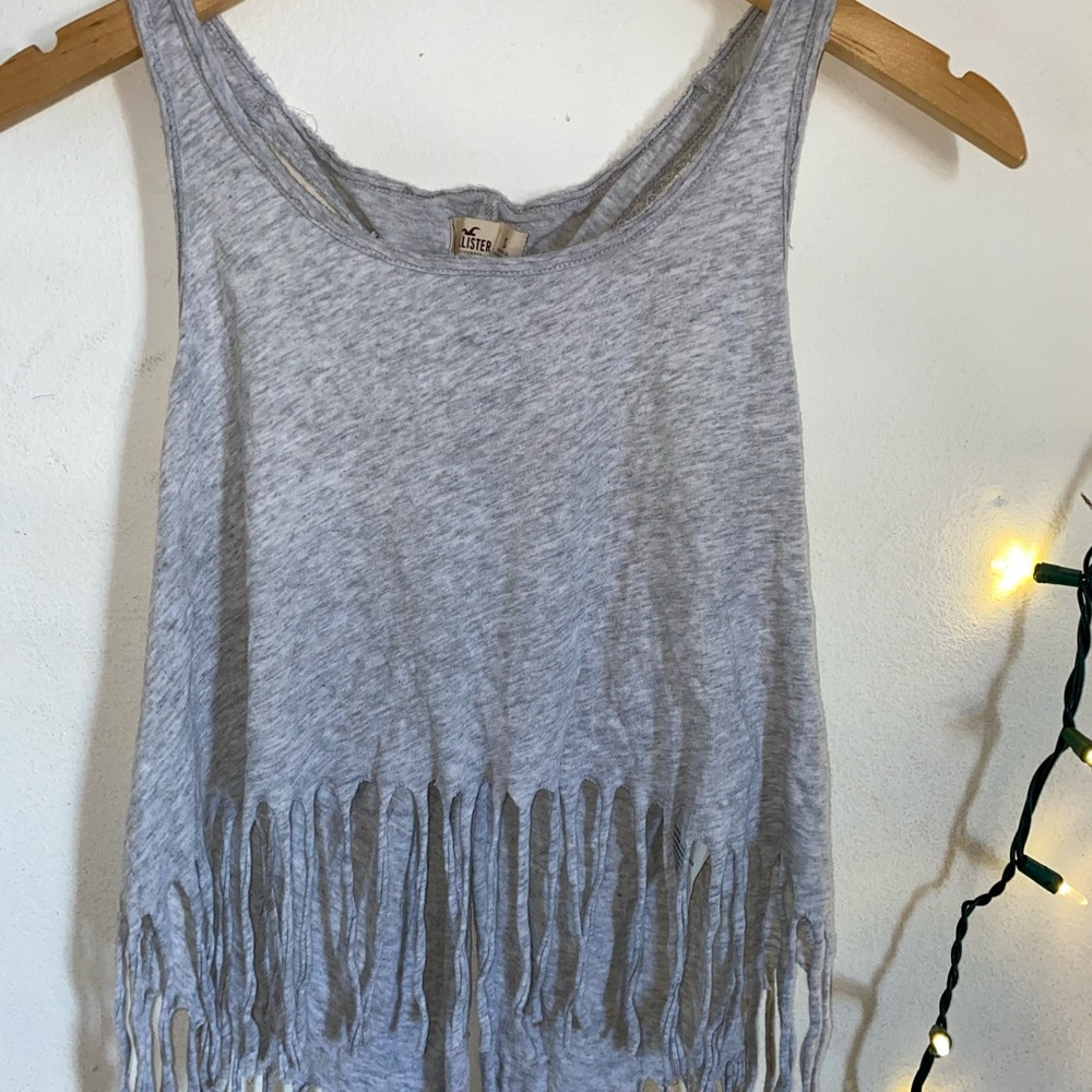 Gray Hollister cropped tank top 🤩🤩